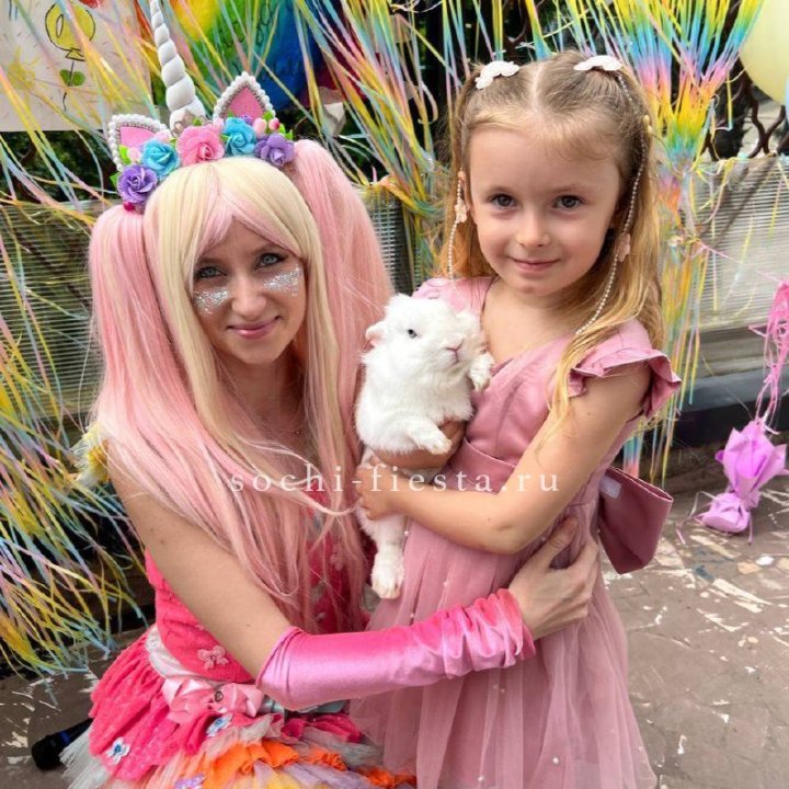 Шоу с кроликом в Тольятти