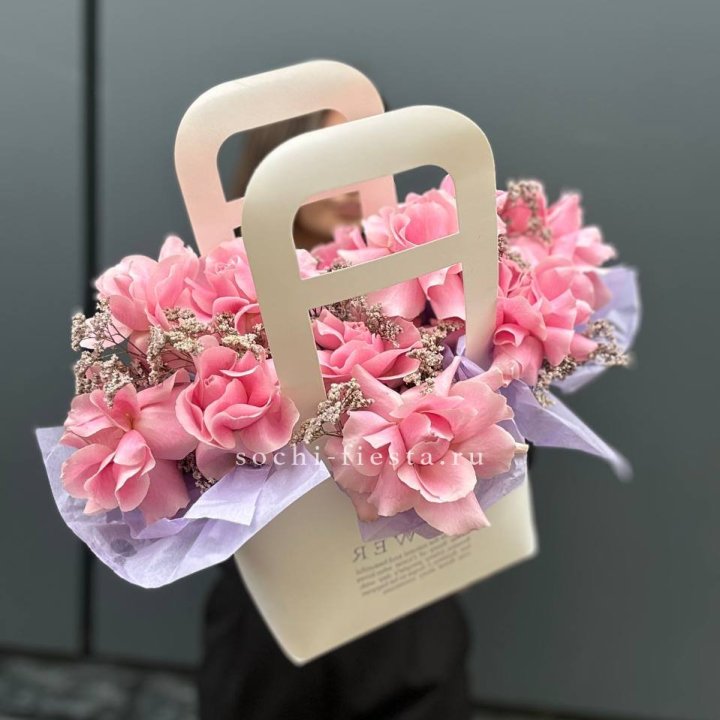 Сумочка розовых роз "Плинки" в Тольятти