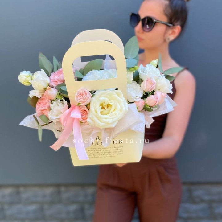 Цветочная сумочка "Рафаэль" в Тольятти