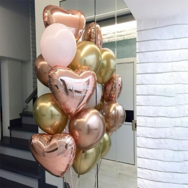 Фонтан шаров "От сердечка" в Тольятти