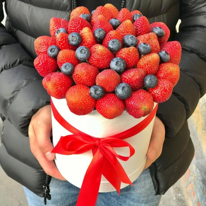 Клубничный бокс №3 в Тольятти