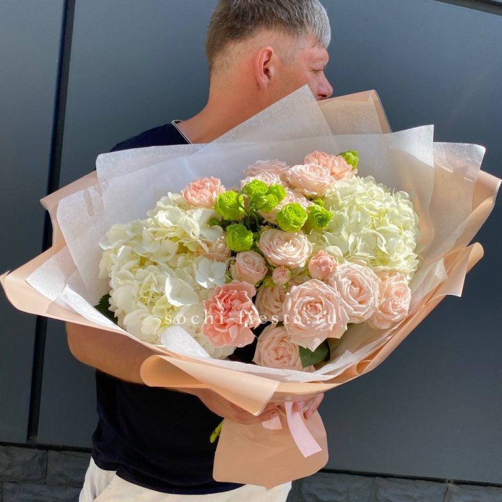 Авторский букет "Нежный крем" в Тольятти