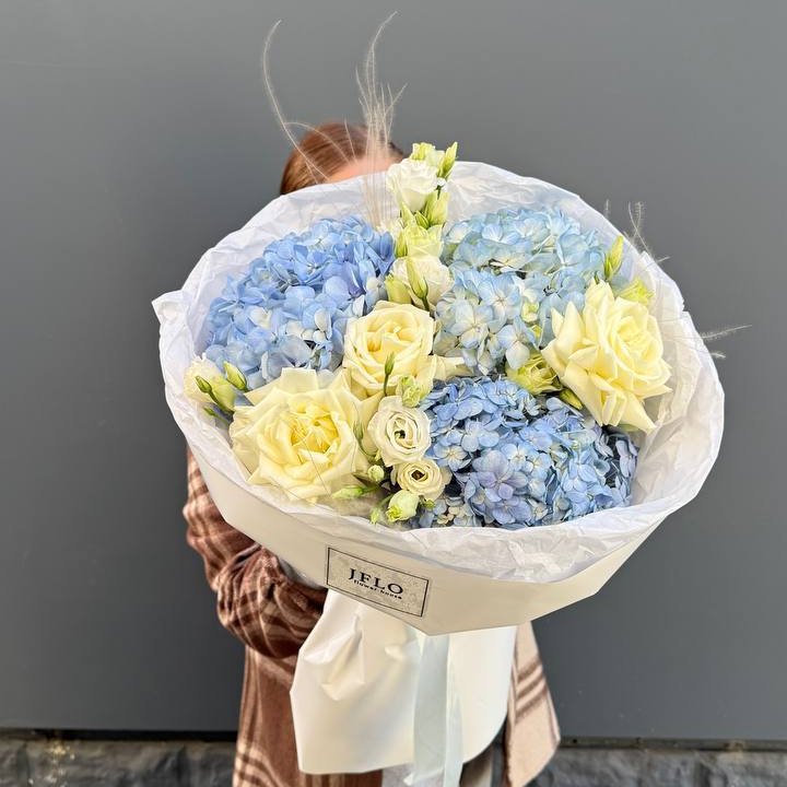 Букет "Глубина глаз" в Тольятти