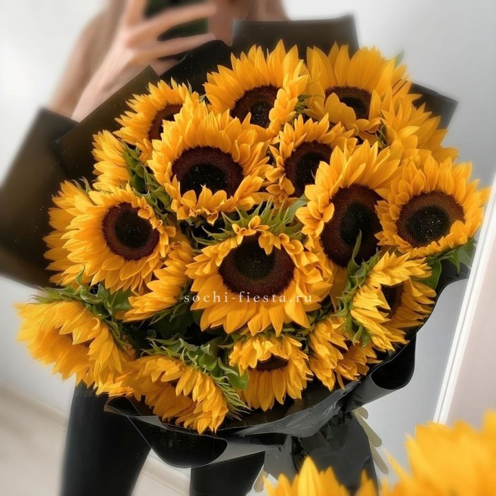 Букет подсолнухов "Гига" в Тольятти