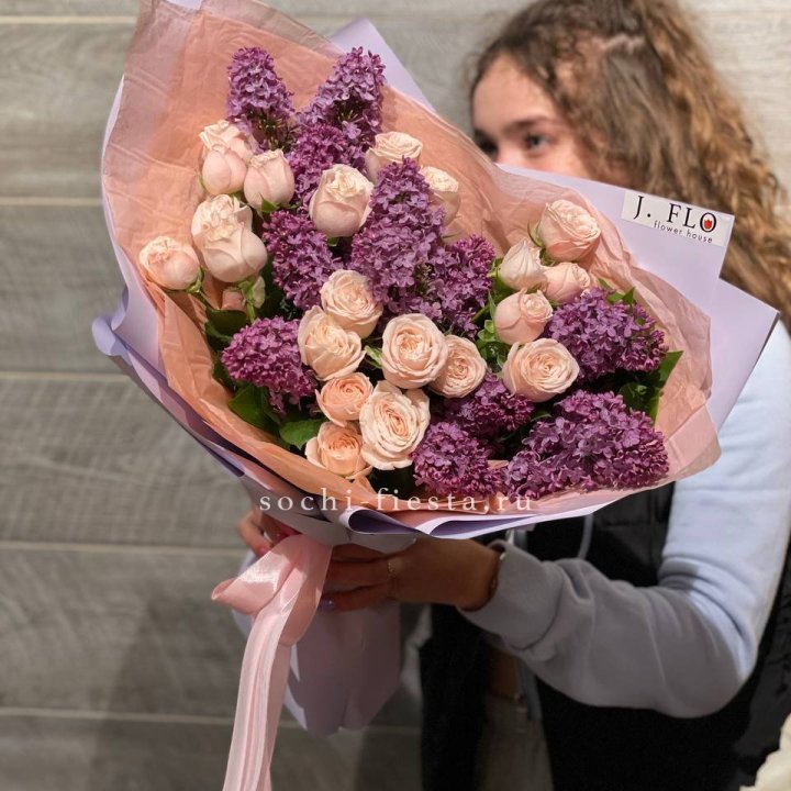 Букет "Лиловая весна" в Тольятти