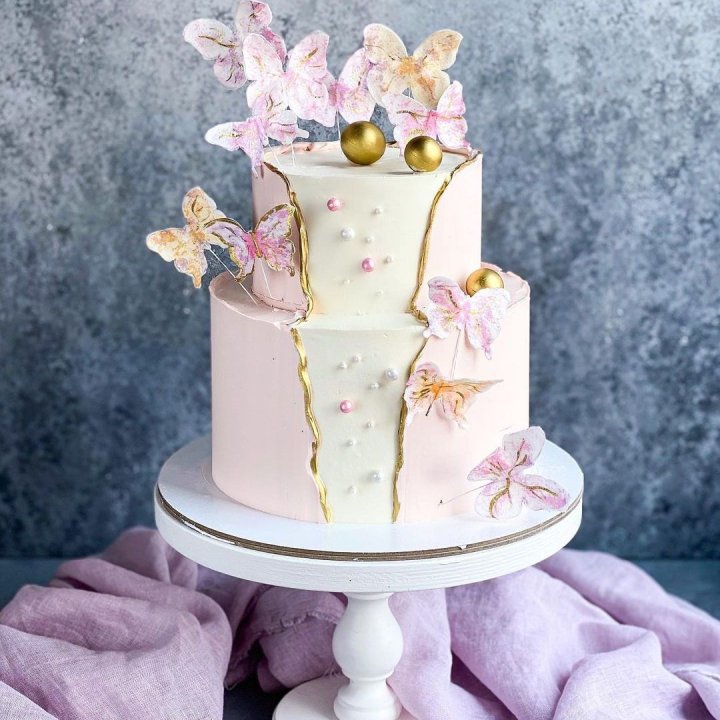 Торт "Бабочки в животе" в Тольятти