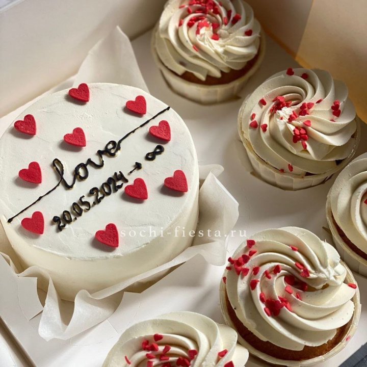 Капкейки и бенто-торт "Любимые" в Тольятти