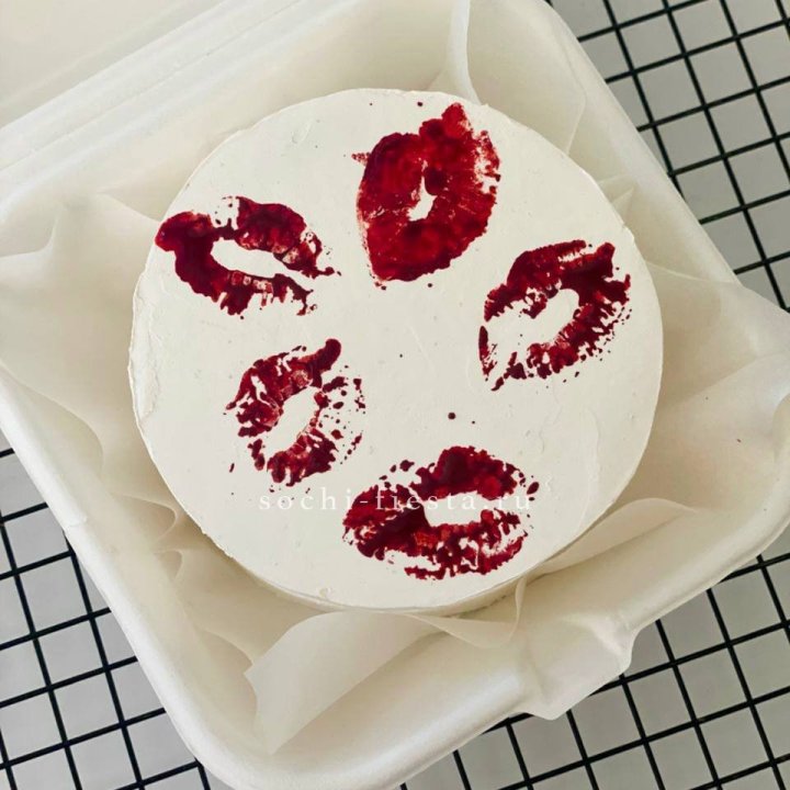 Бенто-торт "Поцелуй" в Тольятти