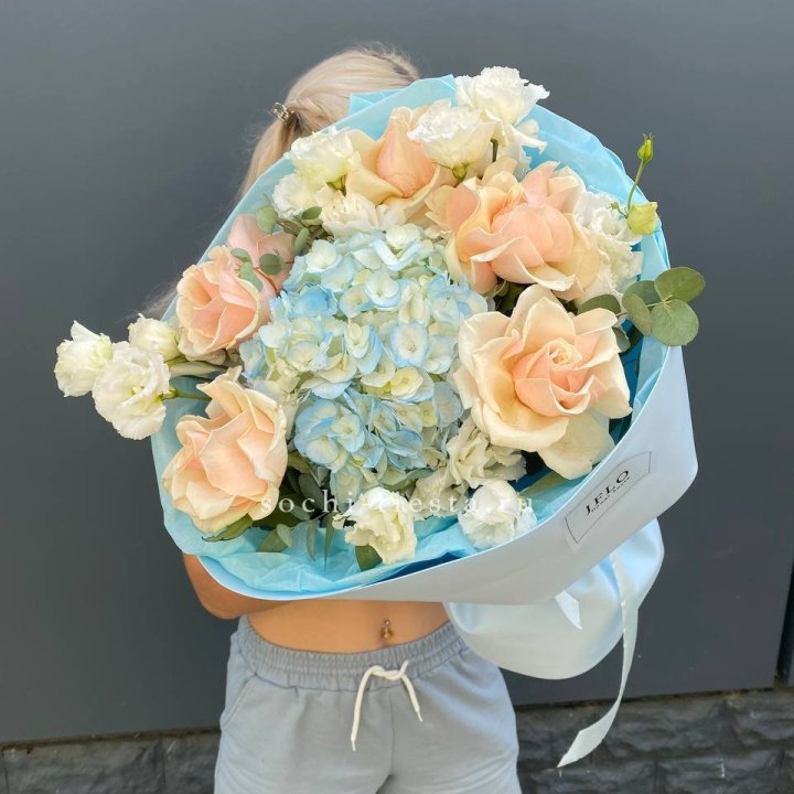 Сборный букет "Голубой закат" в Тольятти