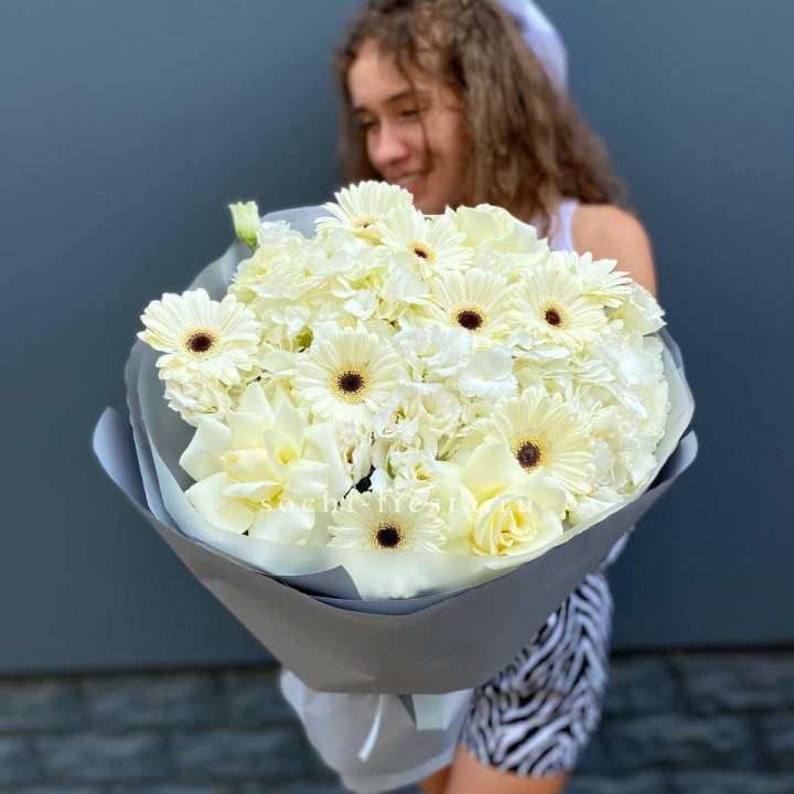  Букет "Вайт люксур" в Тольятти