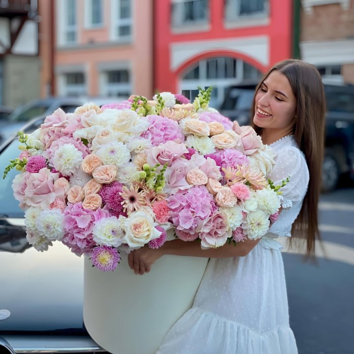 Дизайнерский цилиндр "Мелиса" в Тольятти
