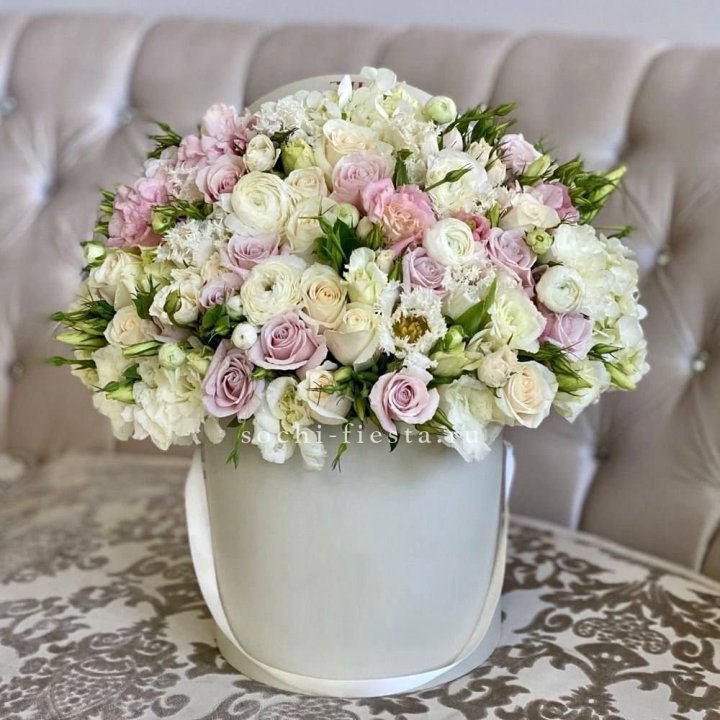 Цветочный бокс "Ловинг" в Тольятти