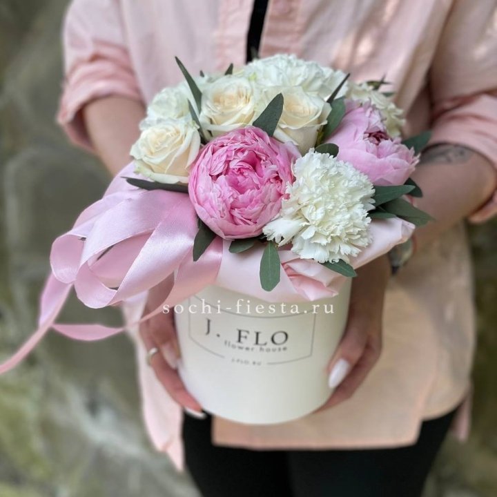 Цветочный бокс мини №2 в Тольятти