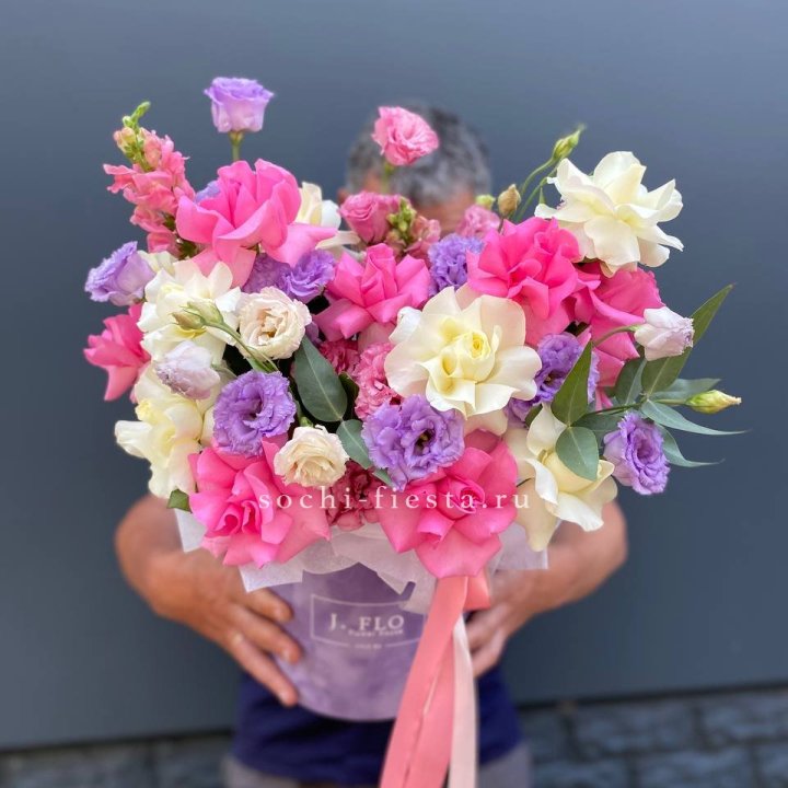 Цветочный бокс "Сиона" в Тольятти