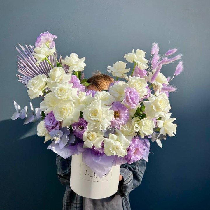 Цветочный бокс "Изабель" в Тольятти