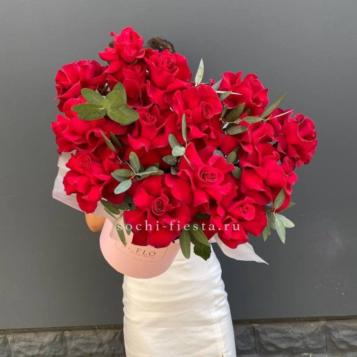 Бокс из 17 французских роз в Тольятти