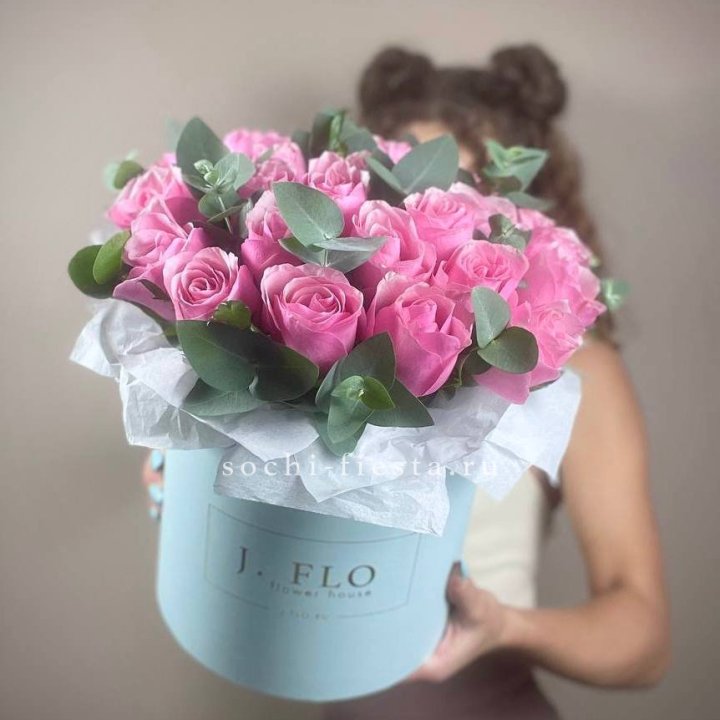 Бокс 27 роз в Тольятти