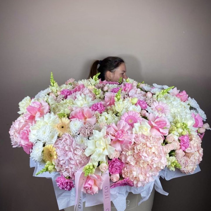 Корзина цветов «Рандеву» в Тольятти