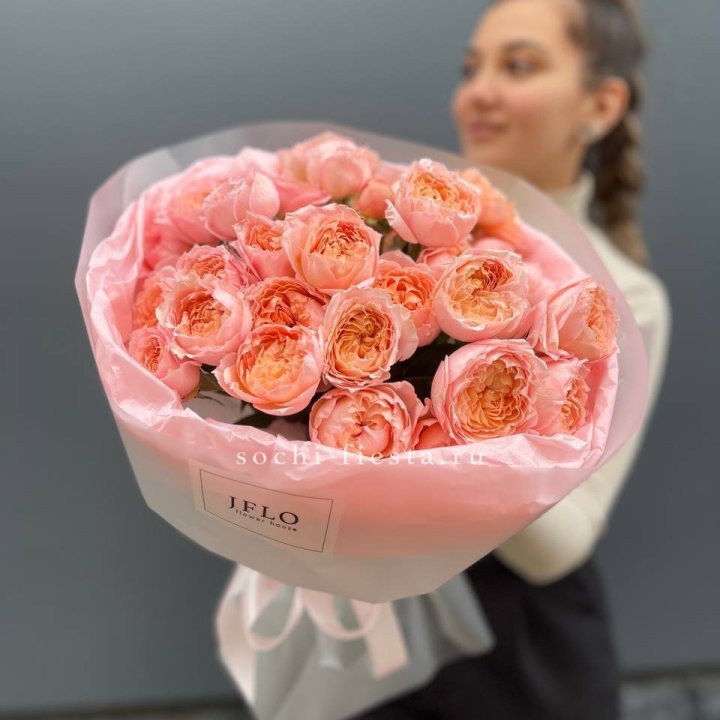 Букет из пионовидных роз Джульетта в Тольятти