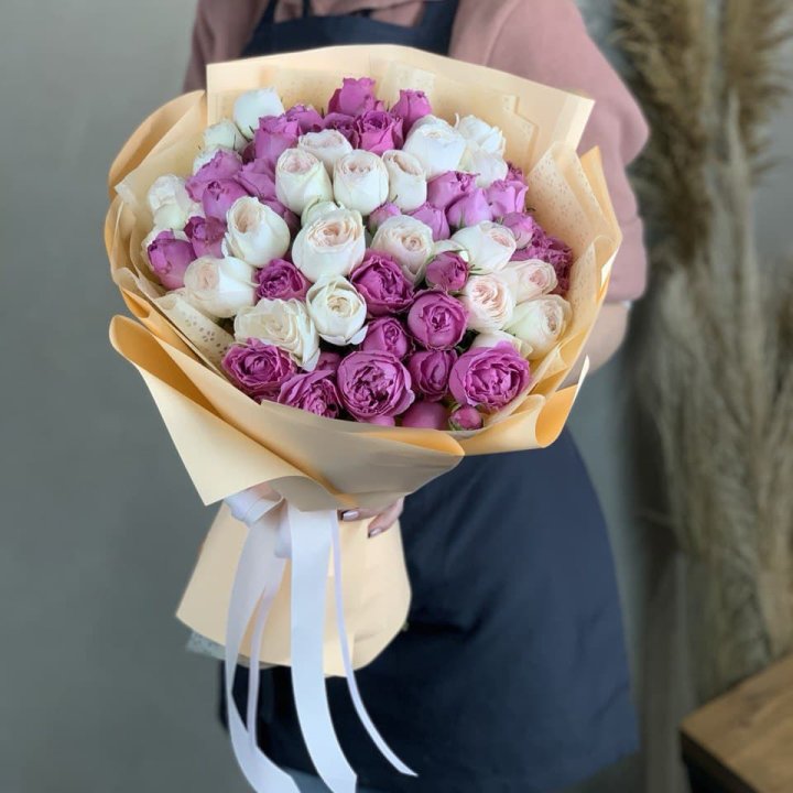 Букет кустовых роз Джулиана в Тольятти