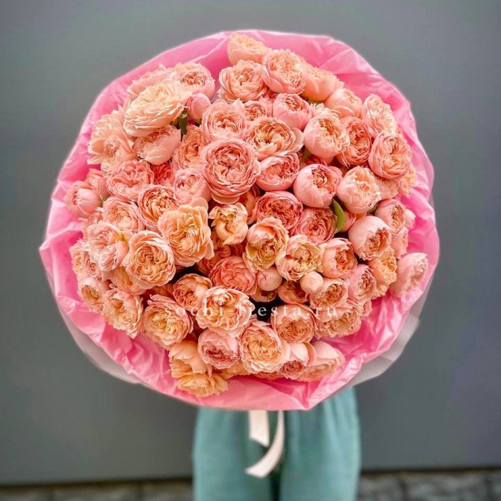 Букет кустовых пионовидных роз Джульетта "Принцесса" в Тольятти