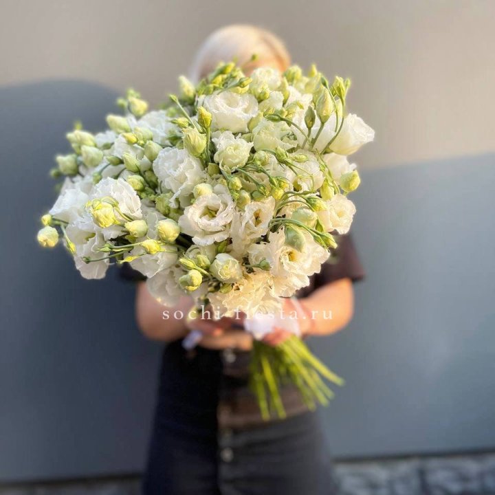 Букет эустом под ленту  в Тольятти