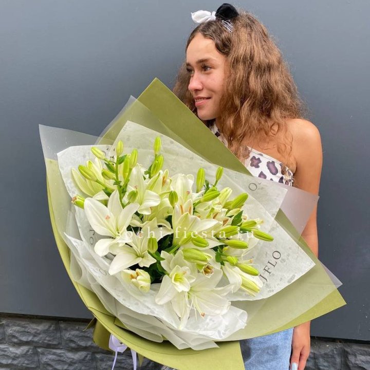 Букет  лилий "Изумруд" в Тольятти