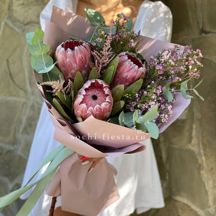 Букет из протеи "Клеопатра"  в Тольятти