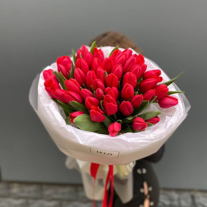 51 тюльпан "Любовь" в Тольятти