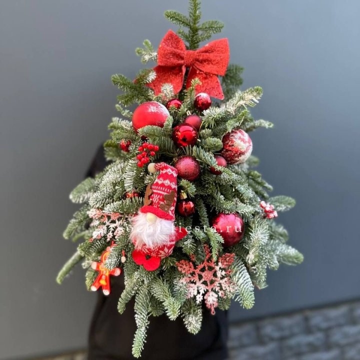 Новогодняя елочка "Ред" в Тольятти