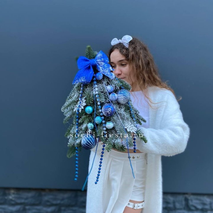 Новогодняя елочка "Блю" в Тольятти