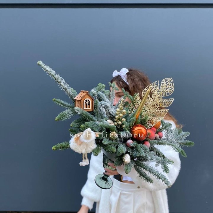 Композиция в бокале огненная  в Тольятти