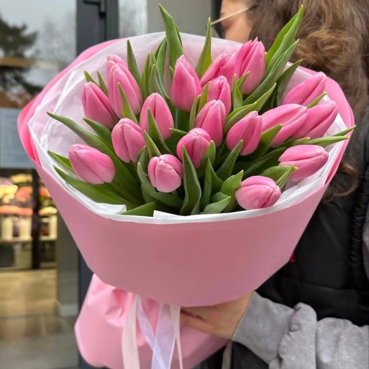  19 розовых тюльпанов в Тольятти