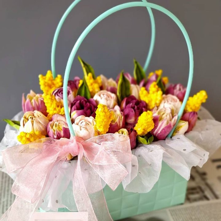 Тюльпаны в сумочке из зефира в Тольятти