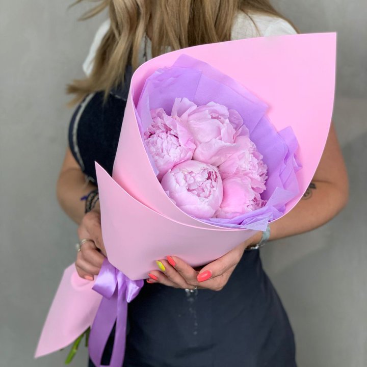 Букет пионов "Файв" в Тольятти