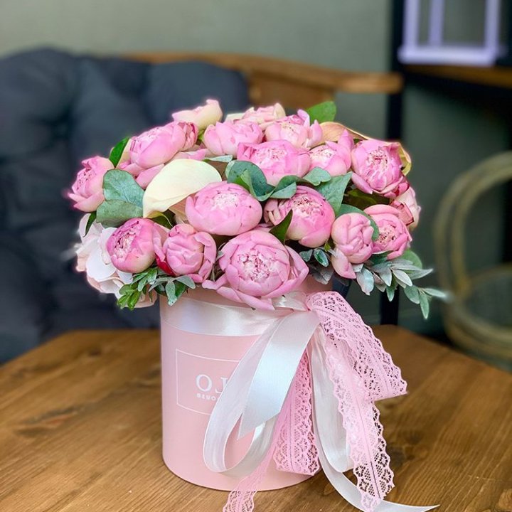 Композиция с пионами №1 в Тольятти