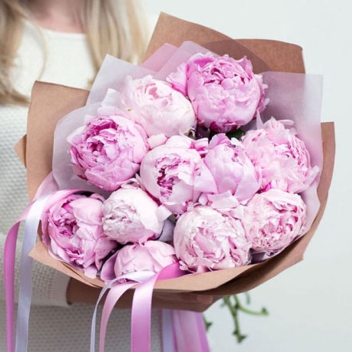 11 нежных пионов в Тольятти