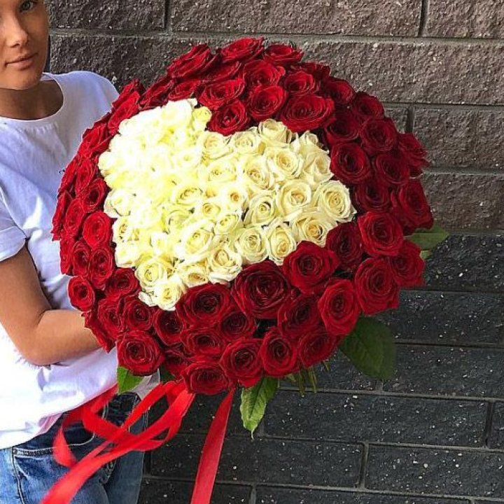 101 роза "Сердце" в Тольятти