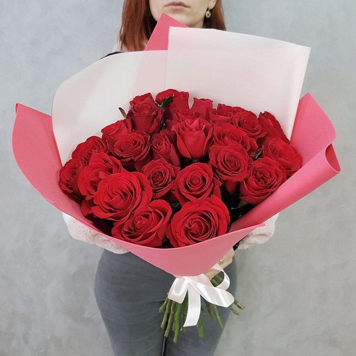 25 Красных роз рози вайт в Тольятти