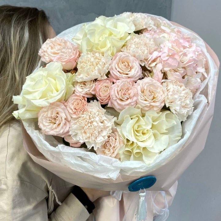 Дизайнерский букет "Джентел" в Тольятти