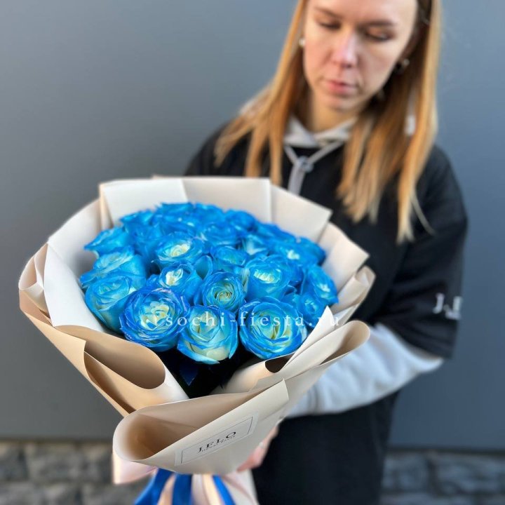 Букет синих роз блю логан в Тольятти
