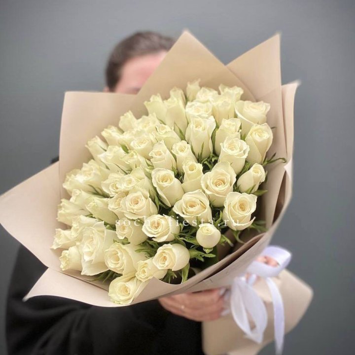 51 белая кенийская роза  в Тольятти