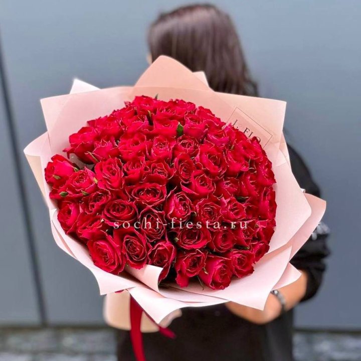 55 кенийских роз в Тольятти