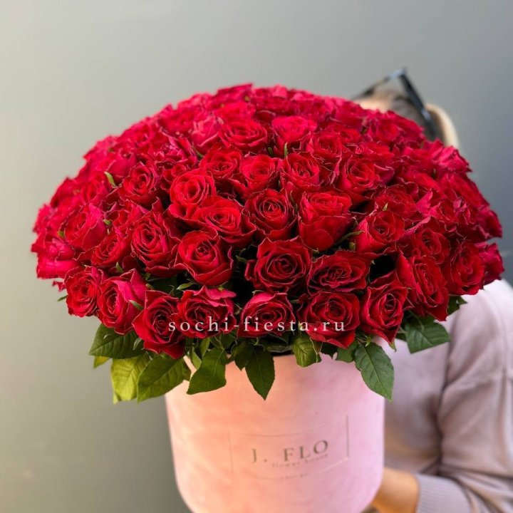 101 кенийская роза в цилиндре в Тольятти