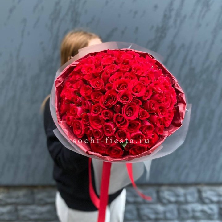 101  красная кенийская роза  в Тольятти