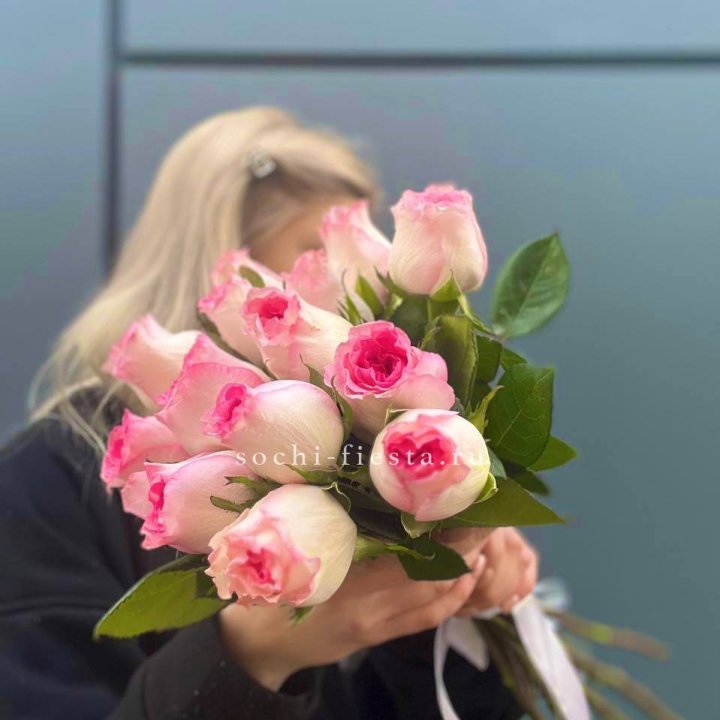 15 роз Мандала в Тольятти