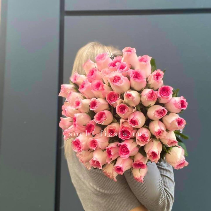 51 розовая роза в Тольятти