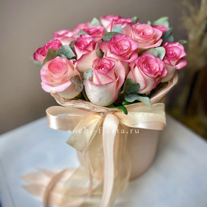 19 Роз Джумилия в коробке в Тольятти