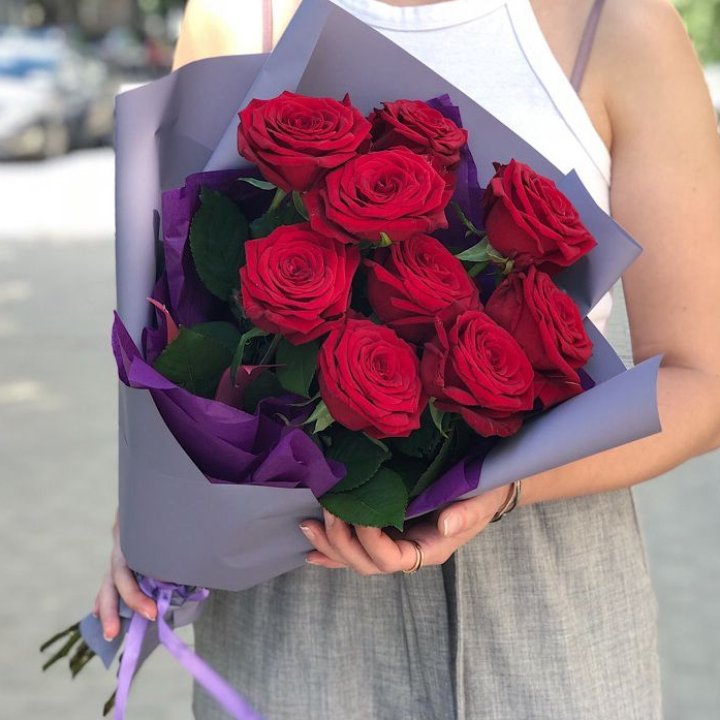 9  красных роз №1 в Тольятти