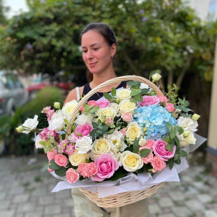 Цветочная корзина №2 в Тольятти